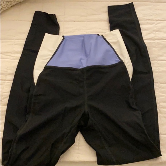 Carbon38 Colorblock Set - Picture 2 of 9